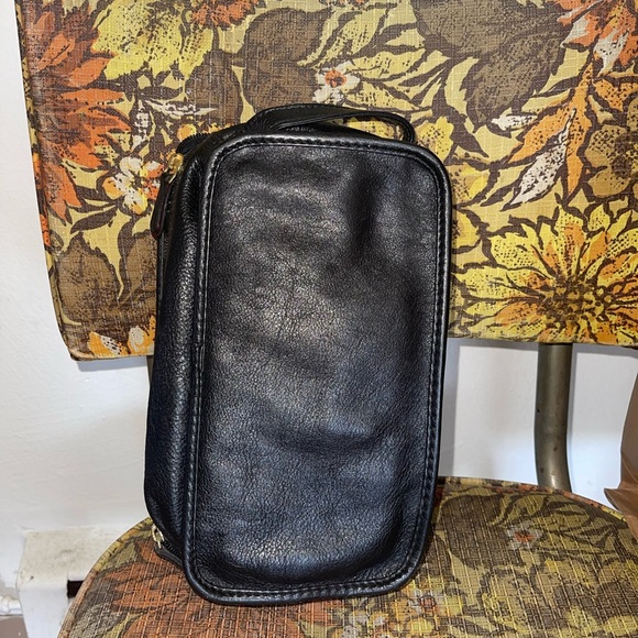 Authentic Leather Unisex Bag - Picture 7 of 11